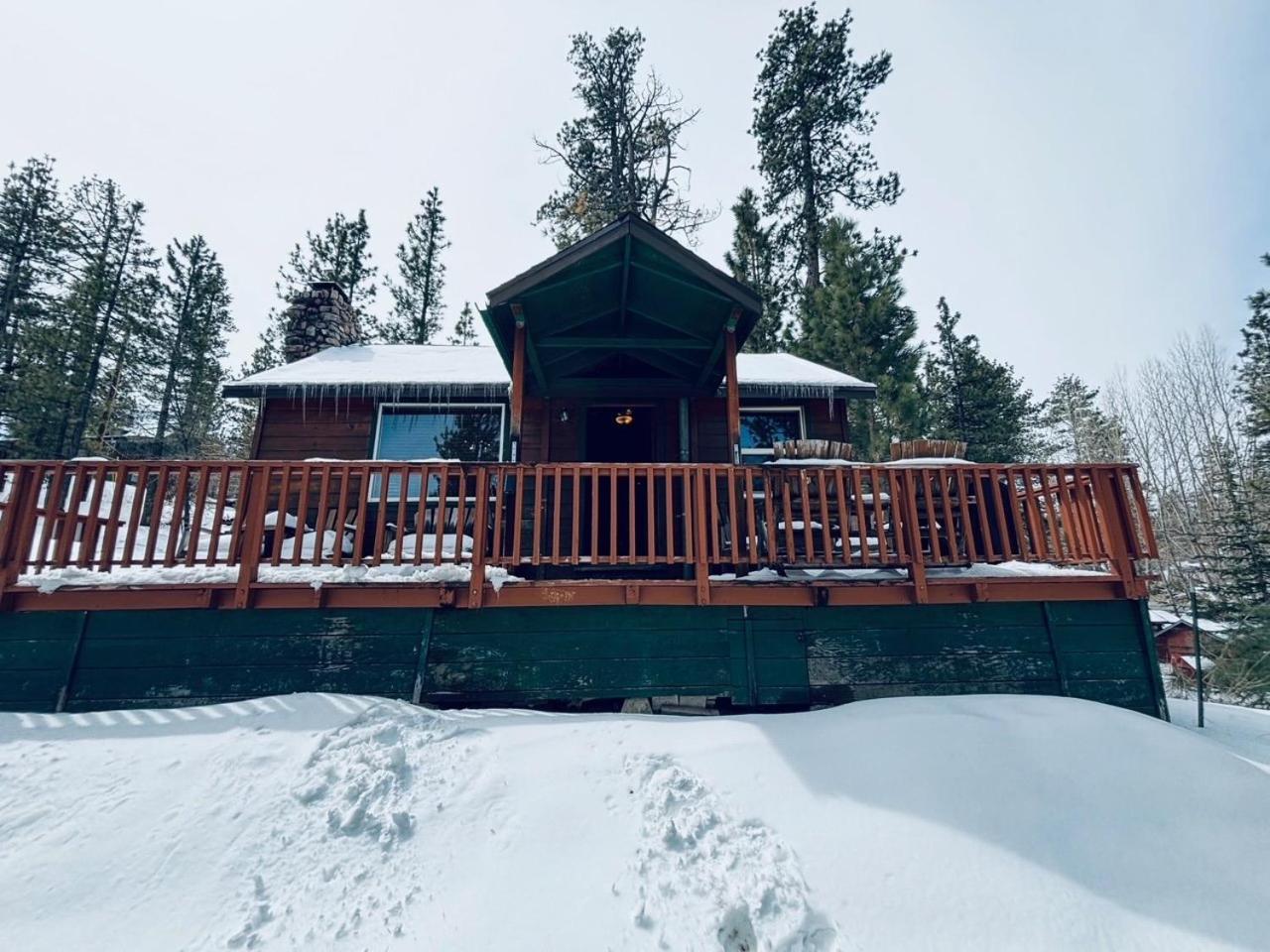 Snow Bunny Lodge - Perfect Big Bear Getaway! Deck With A New Hot Tub And Charcoal Barbecue! Біг-Бер-Лейк Екстер'єр фото